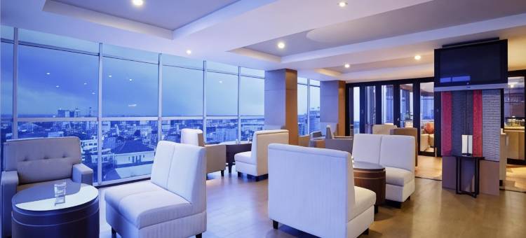 孟加锡尚提卡酒店(Hotel Santika Makassar)图片