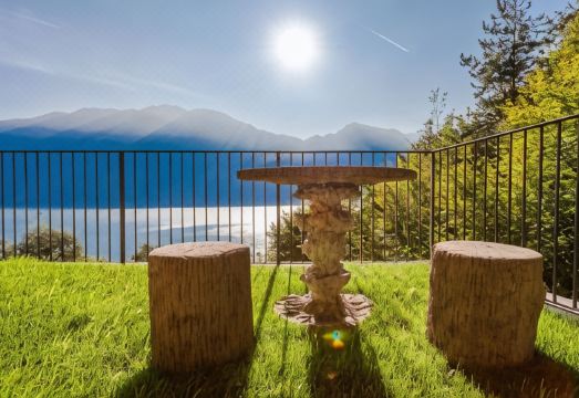 Hotel la Gardenia & Villa Oleandra Hotel Overview