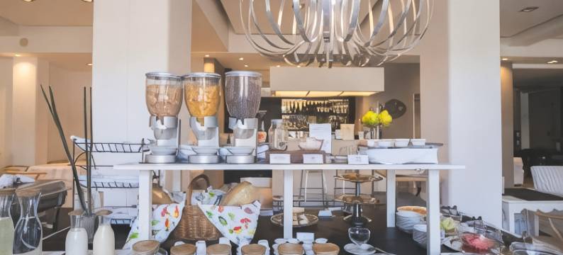 托洛萨酒店(Hotel Tolosa)图片