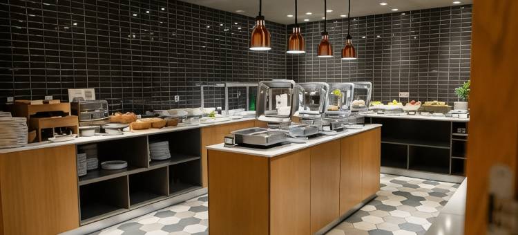 阿克套海滨假日酒店(Holiday Inn Aktau - Seaside)图片