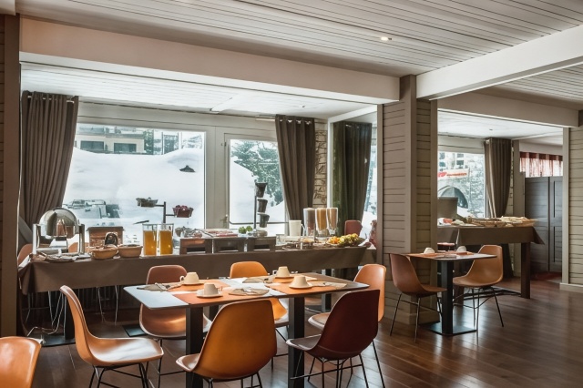 Hotel OrmeluneOver view