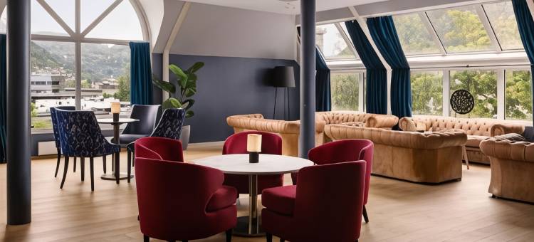 桑乔德斯堪迪克水疗酒店(Scandic Sunnfjord Hotel & Spa)图片