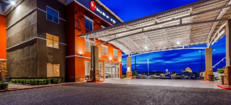 亨德森贝斯特韦斯特优质酒店(Best Western Plus Henderson Hotel)图片