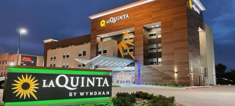達拉斯费尔帕克温德姆拉昆塔套房酒店(La Quinta Inn & Suites by Wyndham Dallas/Fairpark)图片