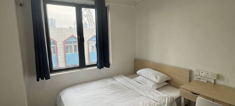 泊寓(广州鹤洞地铁站店)图片