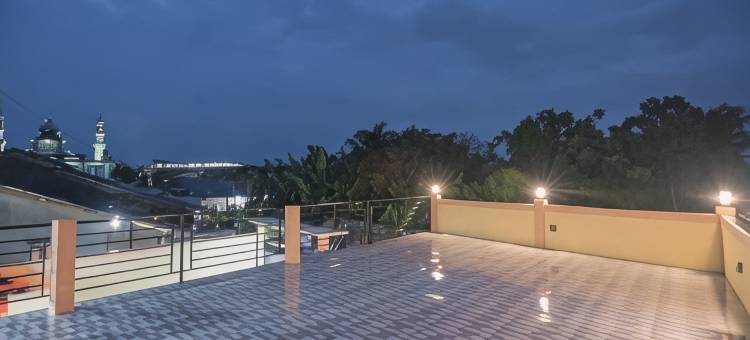 红门酒店靠近阿卜杜勒·阿齐兹医院新加旺(RedDoorz Near Rsud Dr. Abdul Aziz)图片