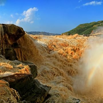 西安+黄帝陵+延安+宝塔山+甘泉大峡谷+波浪谷+榆林+白云山+韩城古城8日7晚私家团