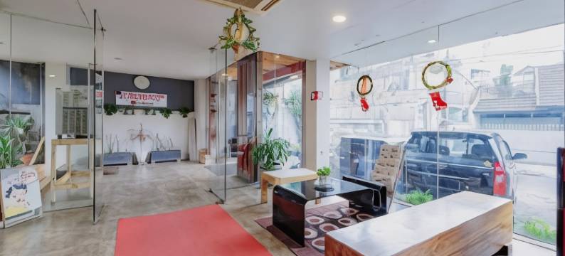 红多兹Plus酒店-近亚非3号(RedDoorz Plus near Asia Afrika 3)图片