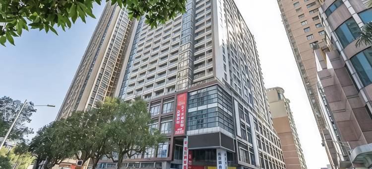 凡尘小筑酒店公寓(清晖园博物馆大良钟楼地铁站店)图片