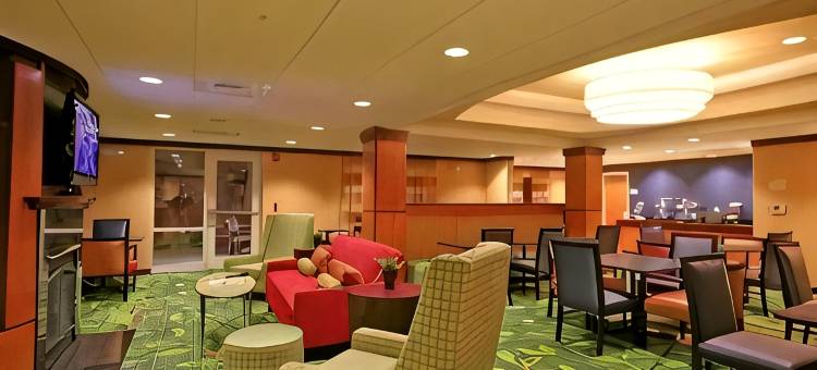 阿什伯勒万枫酒店及套房(Fairfield Inn & Suites Asheboro)图片