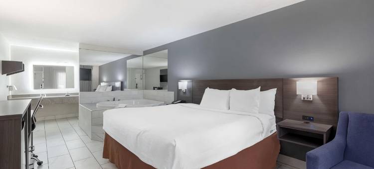 市中心旅馆及开间套房(Downtown Inn & Studio Suites)图片