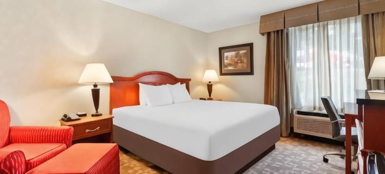 爱迪生品质酒店-新不伦瑞克(Quality Inn Edison-New Brunswick)图片