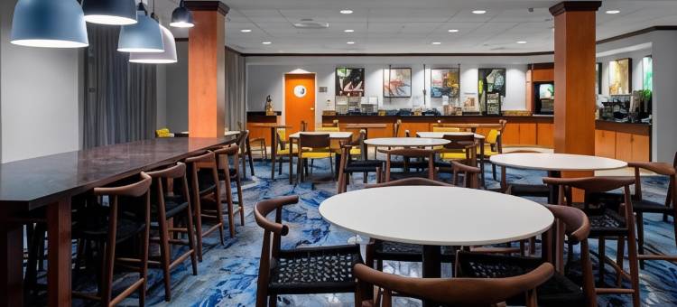 加兹登万枫酒店及套房(Fairfield Inn & Suites Gadsden)图片