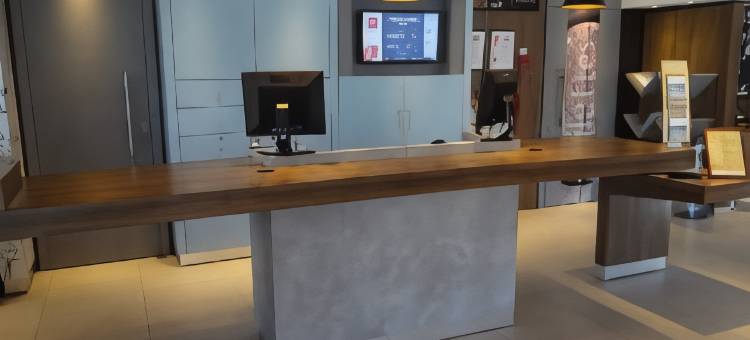 宜必思门多萨酒店(Ibis Mendoza)图片