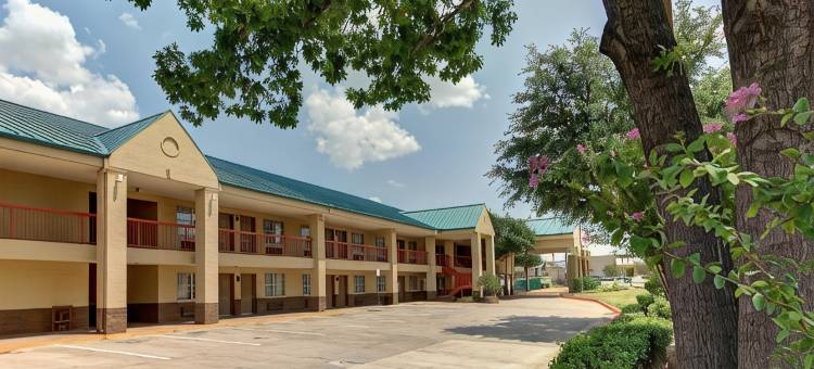 阿林顿6号汽车旅馆(Motel 6 Arlington, TX)图片