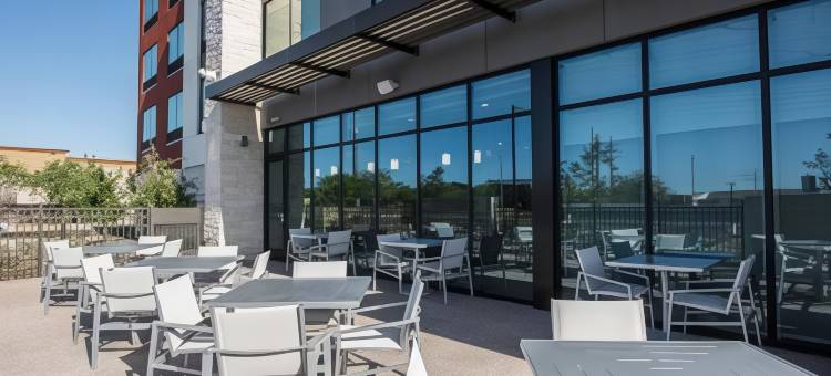 凤凰城北欢乐谷智选假日套房酒店(Holiday Inn Express & Suites Phoenix North - Happy Valley)图片