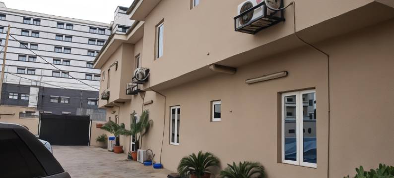 海湾套房酒店(BAYLIS HOTEL AND SUITES)图片