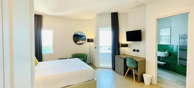 法拉吉奥尼大酒店(Grand Hotel Faraglioni)图片