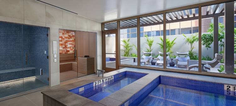 Renaissance Residences Oahu Honolulu图片