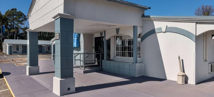 罗德威酒店夏洛特机场区(Rodeway Inn)图片