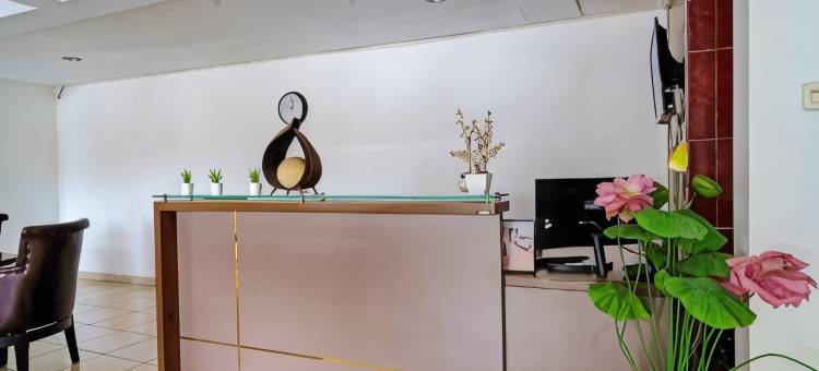 O系列92277塞特拉普里安甘宾馆(Collection O 92277 Setra Priangan Guest House)图片