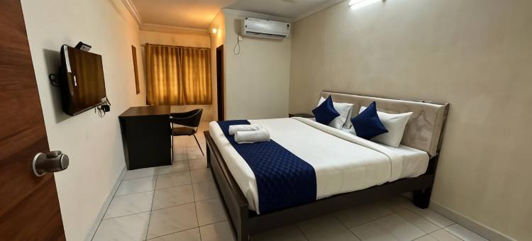 天空月亮豪华房酒店(Hotel Cred Luxury Rooms Gachibowli,)图片
