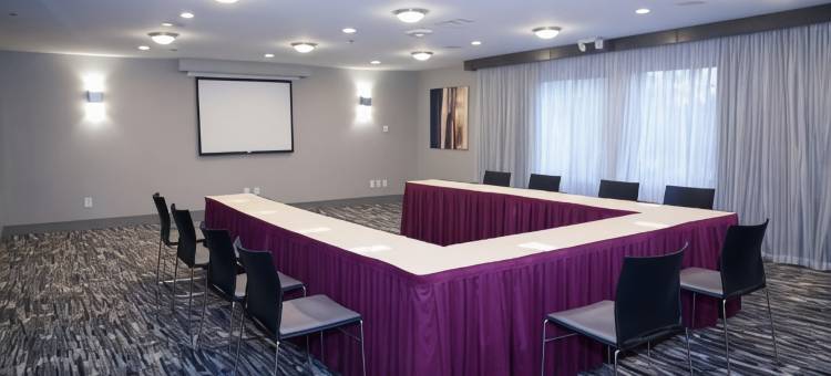 亚特兰大阿尔普哈雷塔希尔顿逸林酒店(DoubleTree by Hilton Hotel Atlanta-Alpharetta)图片