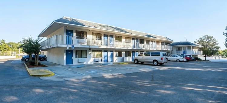 阿拉巴马贝瑟默 - 伯明翰 6 号汽车旅馆(Motel 6 Bessemer, Al - Birmingham)图片