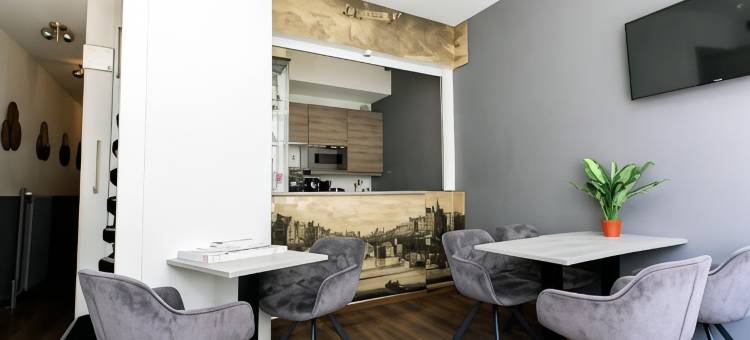 昆汀金熊酒店(Quentin Golden Bear Hotel)图片