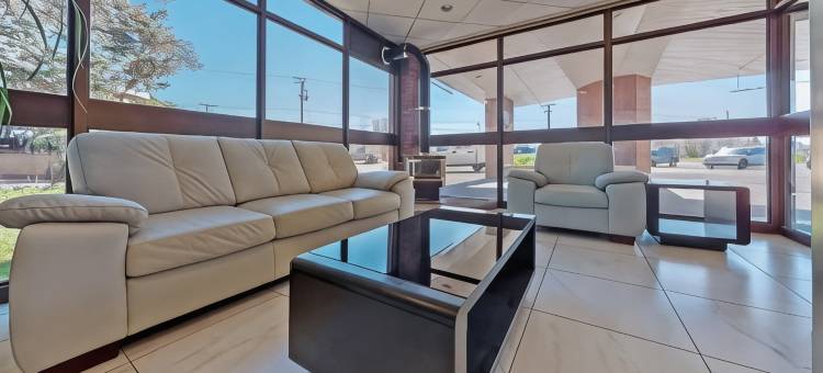 Ramada by Wyndham Arnprior(Ramada by Wyndham Arnprior)图片