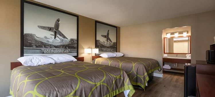 戈尔兹伯勒温德姆速8酒店(Super 8 by Wyndham Goldsboro)图片