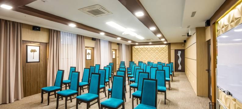 拉岩酒店(Rayan Hotel)图片