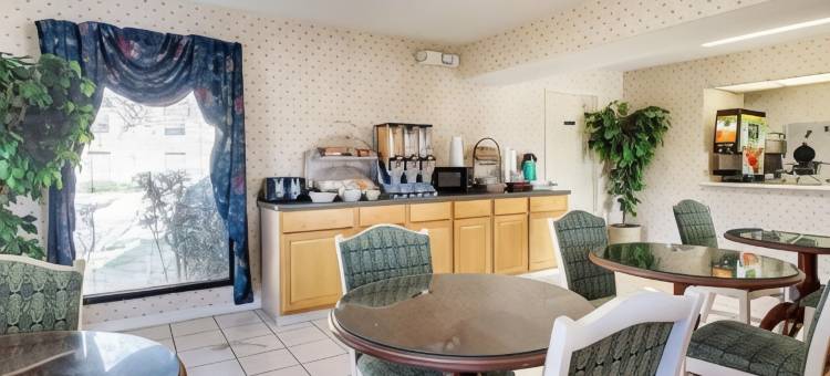 伊克诺旅馆珀尔 - 杰克逊(Econo Lodge Pearl - Jackson)图片