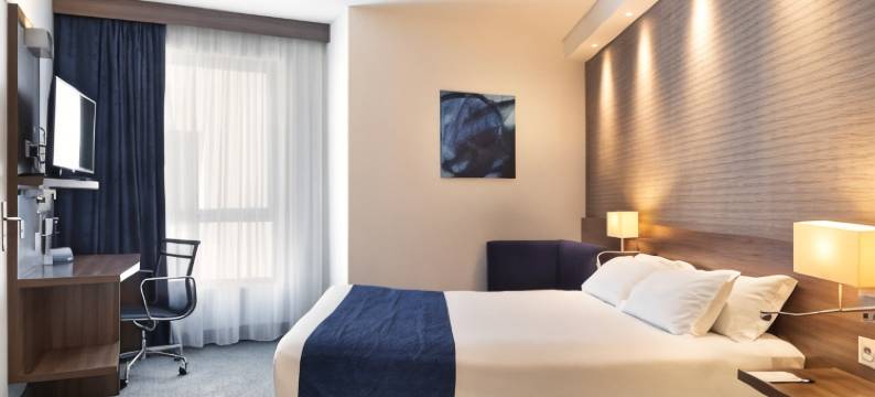土伦圣穆塞智选假日酒店(Holiday Inn Express TOULON - EST by IHG)图片