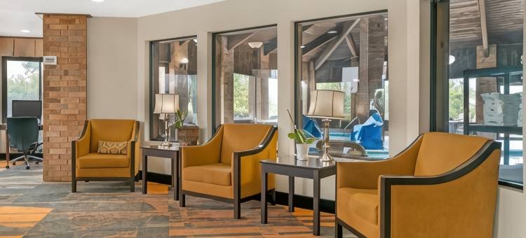 大急流城南拜伦中心凯艺酒店(Quality Inn Grand Rapids South-Byron Center)图片