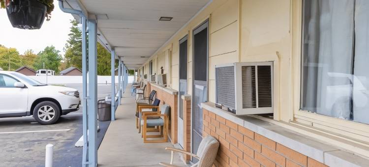 OYO俄亥俄州Meadville Conneaut湖旁的Parkside汽车旅馆(Parkside Motel by OYO Meadville Conneaut Lake)图片