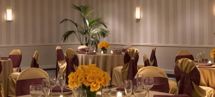 波士顿韦克菲尔德福朋喜来登酒店及会议中心(Four Points by Sheraton Wakefield Boston Hotel & Conference Center)图片