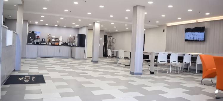 罗利麦客达套房酒店(Microtel Inn & Suites by Wyndham Raleigh)图片