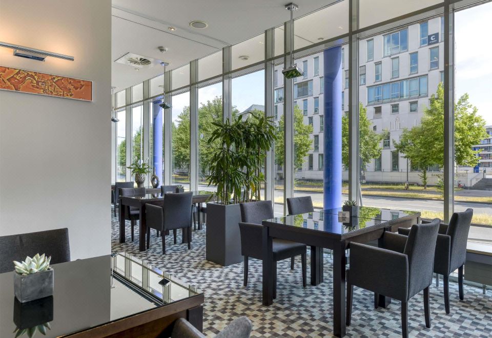 Novotel Koeln CityHotel Overview