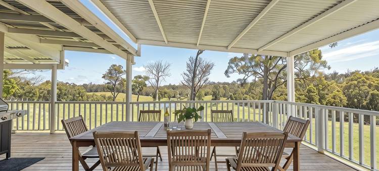 西澳大利亚南部森林汉普郡农家乐 - 装潢精美的住宅(Hampshire Farmhouse - beautifully appointed home in WA's Southern Forests)图片