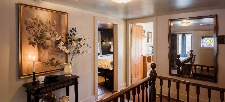 索格蒂斯占地53英亩的幽静艺术风19世纪农家乐(Secluded and Artful 1800s Farmhouse on 53 Acres, Saugerties)图片
