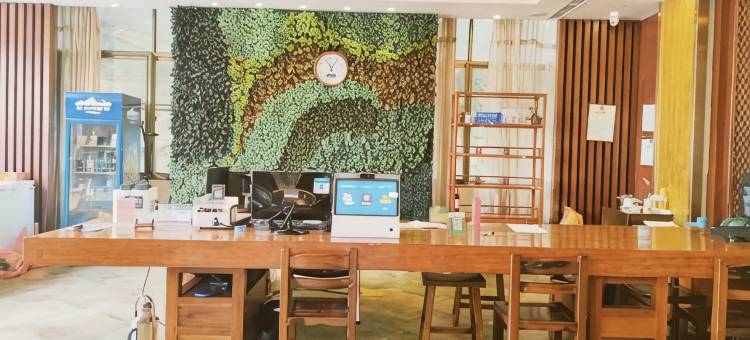 云上居酒店(信阳鸡公山风景区店)图片