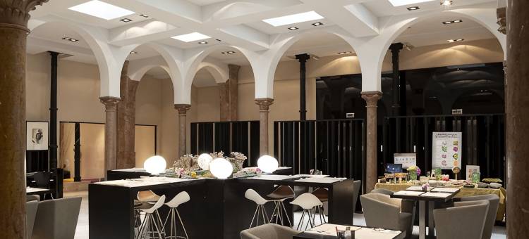 马拉加佩蒂特宫广场酒店(Petit Palace Plaza Málaga)图片
