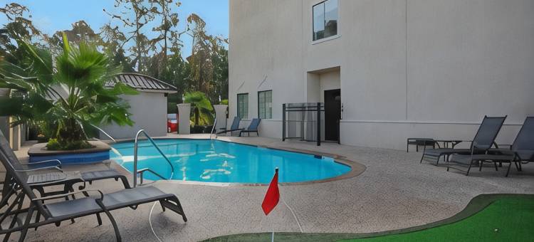 科洛尼皇冠贝斯特韦斯特优质套房酒店(Best Western Plus Crown Colony Inn  Suites)图片