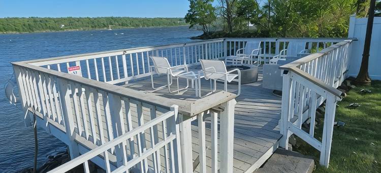 Hudson River Waterfront/Hits 2 Miles Away/Spec Views/Pool/Stars/Deck/Private图片