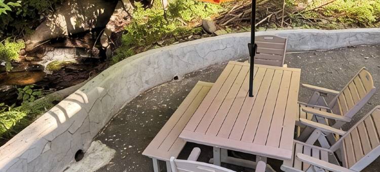安溪: 格林伍德湖. 迷人的全新翻修两卧室度假屋 可携带犬.(Ann Creek:  Charming 2 BR fully renovated house at Greenwood Lake. Dog friendly.)图片