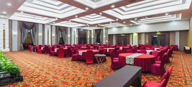 巴厘巴板特约克洛大酒店(Grand Tjokro Hotel Balikpapan)图片