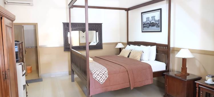 达勒姆苏拉提宾馆(Ndalem Suratin Guesthouse)图片