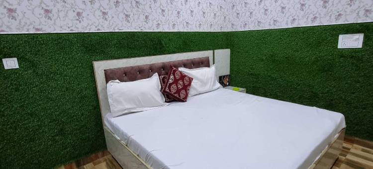 Spot on 813880 Hotel R Star图片