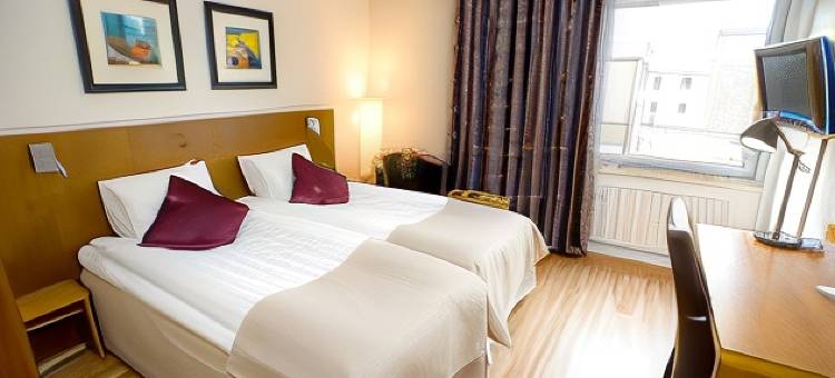 普拉扎贝斯特韦斯特酒店(Best Western Plaza Hotel)图片